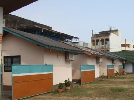 Nora Guesthouse Чумфон Екстериор снимка