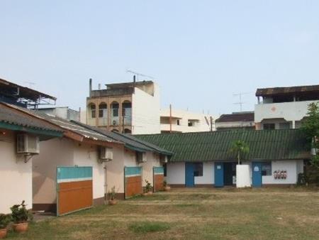 Nora Guesthouse Чумфон Екстериор снимка